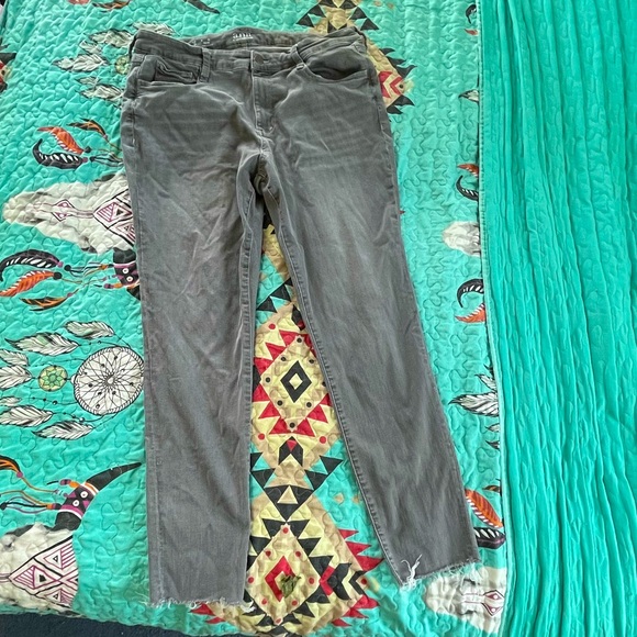 Denim - Womens gray jeans